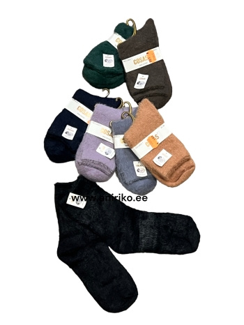 Naiste sokid mink