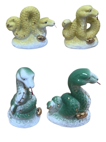 Фигурка змея